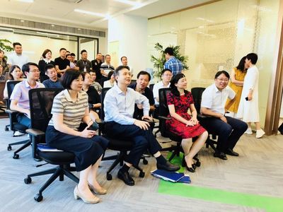 自貿(mào)新時(shí)代 聚力新金融丨南京市政府副市長(zhǎng)冉華一行蒞臨安元參觀指導(dǎo)
